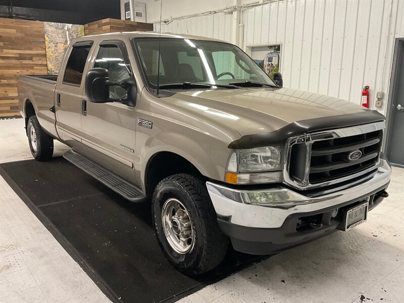 2003 Ford F-350 Lariat Crew Cab 4X4 / 7.3L DIESEL / 53,000 MILES  / 1-OWNER LOCAL TRUCK / Leather & Heated Seats / SUPER SUPER CLEAN !! - Photo 2 - Gladstone, OR 97027