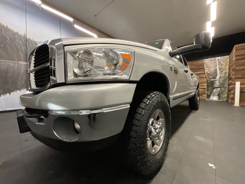 2007 Dodge Ram 2500 SLT 4X4 / 5.9L DIESEL / 1-OWNER / 53,000 MI LES  Quad Cab / LONG BED / LOCAL TRUCK / RUST FREE / SUPER LOW MILES / SHARP & CLEAN !! - Photo 9 - Gladstone, OR 97027