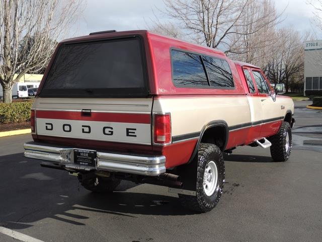 1993 Dodge RAM 250 LE 2dr / 4X4 / TURBO CUMMINS DIESEL / LIFTED   - Photo 8 - Portland, OR 97217