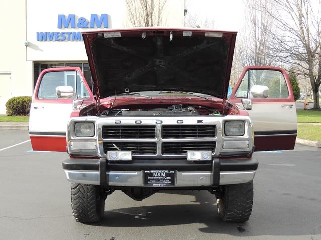 1993 Dodge RAM 250 LE 2dr / 4X4 / TURBO CUMMINS DIESEL / LIFTED   - Photo 29 - Portland, OR 97217