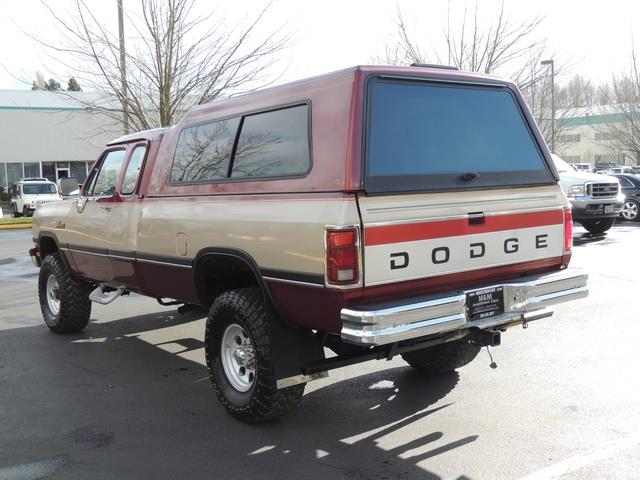 1993 Dodge RAM 250 LE 2dr / 4X4 / TURBO CUMMINS DIESEL / LIFTED   - Photo 7 - Portland, OR 97217