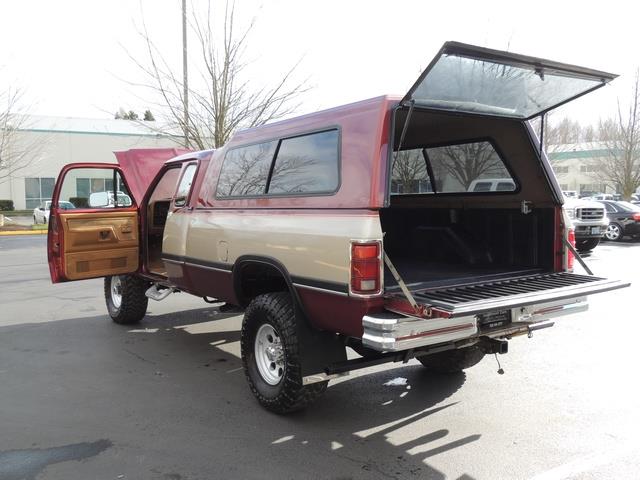 1993 Dodge RAM 250 LE 2dr / 4X4 / TURBO CUMMINS DIESEL / LIFTED   - Photo 26 - Portland, OR 97217