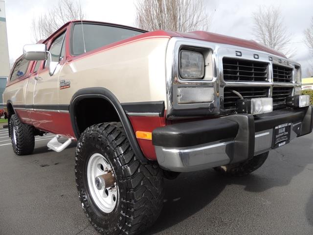 1993 Dodge RAM 250 LE 2dr / 4X4 / TURBO CUMMINS DIESEL / LIFTED   - Photo 10 - Portland, OR 97217