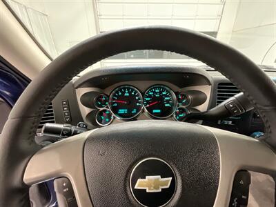 2010 Chevrolet Silverado 1500 LT Regular Cab Z-71 4X4 / 5.3L V8 / LIFTED TRUCK  / ZERO RUST - Photo 35 - Gladstone, OR 97027