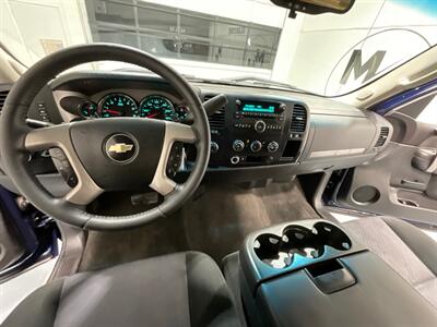 2010 Chevrolet Silverado 1500 LT Regular Cab Z-71 4X4 / 5.3L V8 / LIFTED TRUCK  / ZERO RUST - Photo 20 - Gladstone, OR 97027