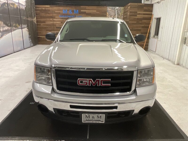 2010 GMC Sierra 1500 SL Crew Cab 4X4 / 4.8L V8 / LOCAL / 66,000 MILES  / RUST FREE / Canopy / Excel Cond - Photo 5 - Gladstone, OR 97027