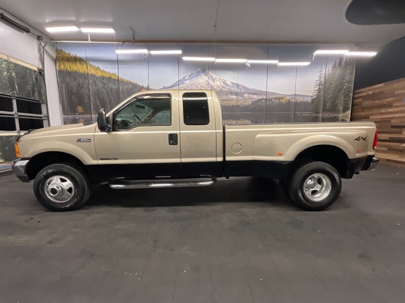 2000 Ford F-350 Super Duty Lariat 4dr 4X4 / 7.3L DIESEL /DUALLY  LONG BED / NO RUST / SUPER CLEAN - Photo 3 - Gladstone, OR 97027