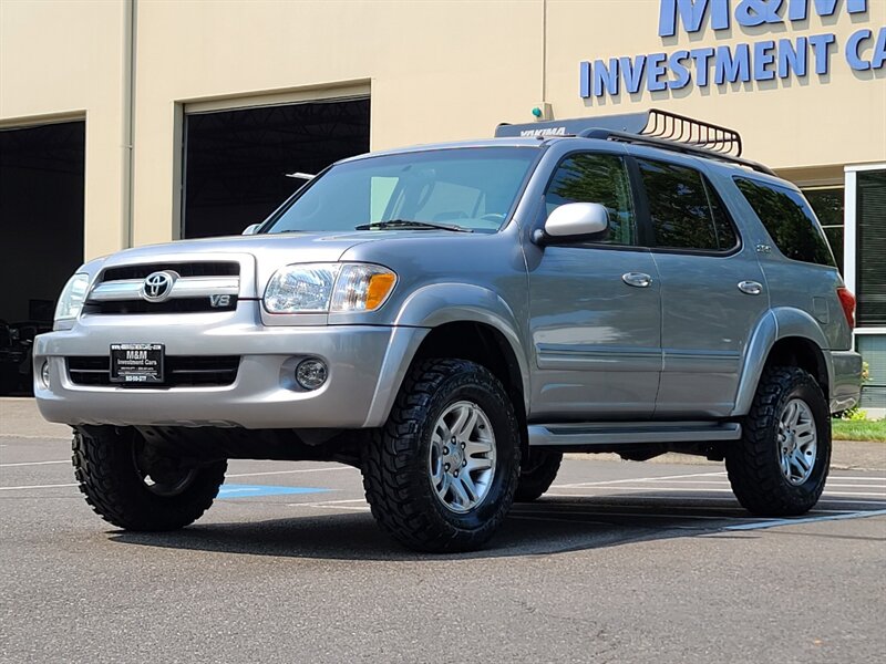 2006 Toyota Sequoia 4X4 / V8 4.7L / Leather / Sun Roof / 8-Seats / Low  Miles / New Tires / New LIFT - Photo 73 - Portland, OR 97217