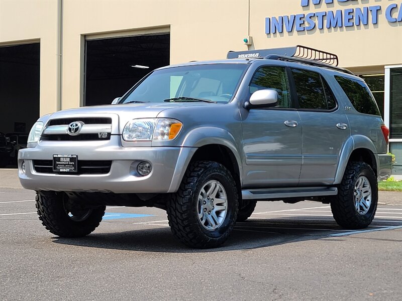 2006 Toyota Sequoia 4X4 / V8 4.7L / Leather / Sun Roof / 8-Seats / Low  Miles / New Tires / New LIFT - Photo 67 - Portland, OR 97217