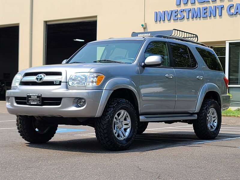 2006 Toyota Sequoia 4X4 / V8 4.7L / Leather / Sun Roof / 8-Seats / Low  Miles / New Tires / New LIFT - Photo 65 - Portland, OR 97217