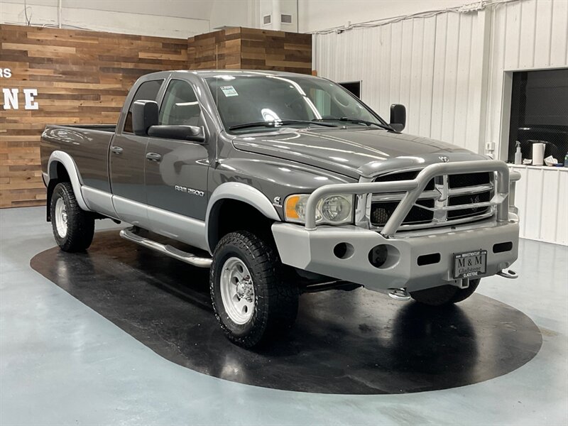 2004 Dodge Ram 2500 SLT 4X4 / 5.9L DIESEL / 6-SPEED MANUAL / 1-OWNER  / ZERO RUST / LIFTED - Photo 2 - Gladstone, OR 97027