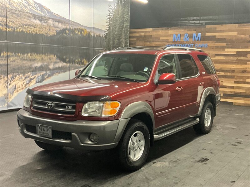 2003 Toyota Sequoia SR5 4X4 / 3RD ROW SEAT / LOCAL SUV / CLEAN  TIMING BELT SERVICE DONE / LOCAL TOYOTA / RUST FREE - Photo 1 - Gladstone, OR 97027