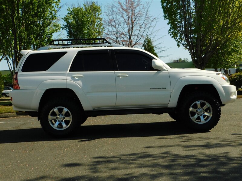 2004 Toyota 4Runner Sport Edition / 4x4 V6 / NEW MUD TIRES / LIFTED   - Photo 4 - Portland, OR 97217