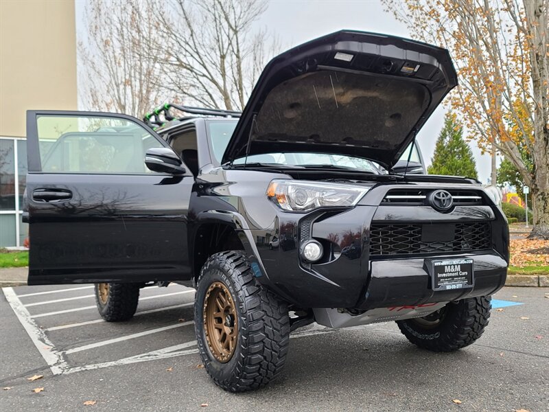 2020 Toyota 4Runner Venture 4X4 LIFTED / DIFF LOCK / CRAWL CONTROL  / NEW WHEELS & TIRES & LIFT / 1-OWNER - Photo 26 - Portland, OR 97217