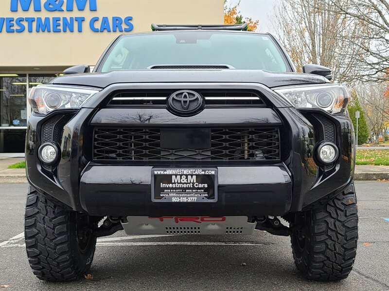 2020 Toyota 4Runner Venture 4X4 LIFTED / DIFF LOCK / CRAWL CONTROL  / NEW WHEELS & TIRES & LIFT / 1-OWNER - Photo 6 - Portland, OR 97217