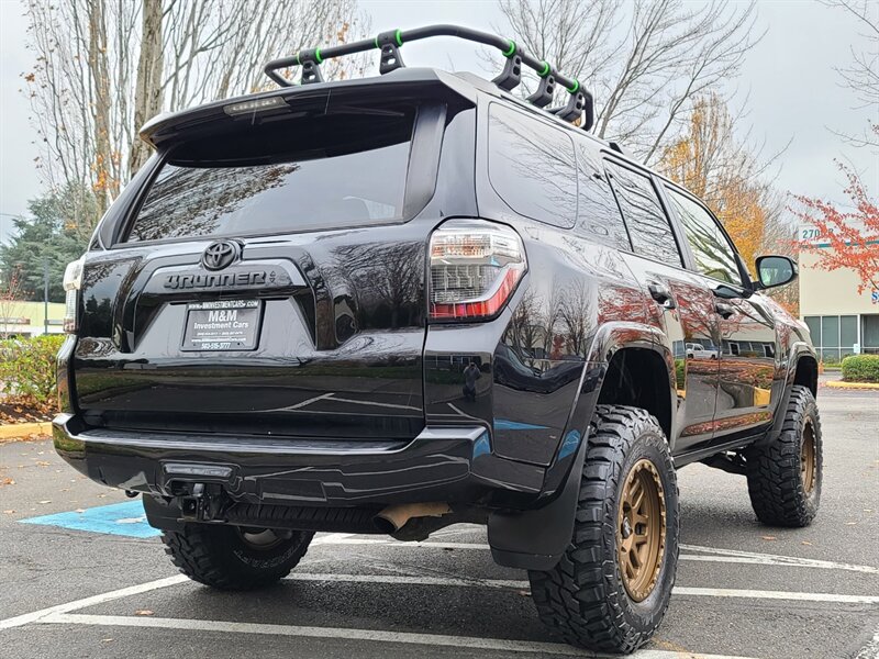 2020 Toyota 4Runner Venture 4X4 LIFTED / DIFF LOCK / CRAWL CONTROL  / NEW WHEELS & TIRES & LIFT / 1-OWNER - Photo 8 - Portland, OR 97217