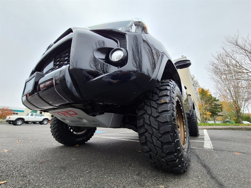 2020 Toyota 4Runner Venture 4X4 LIFTED / DIFF LOCK / CRAWL CONTROL  / NEW WHEELS & TIRES & LIFT / 1-OWNER - Photo 10 - Portland, OR 97217