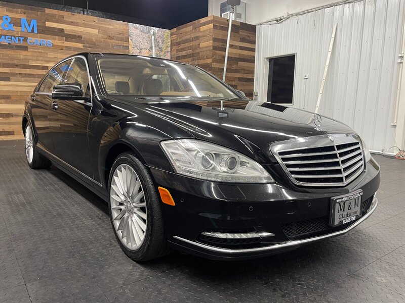 2010 Mercedes-Benz S 550 4MATIC / AWD /   - Photo 2 - Gladstone, OR 97027