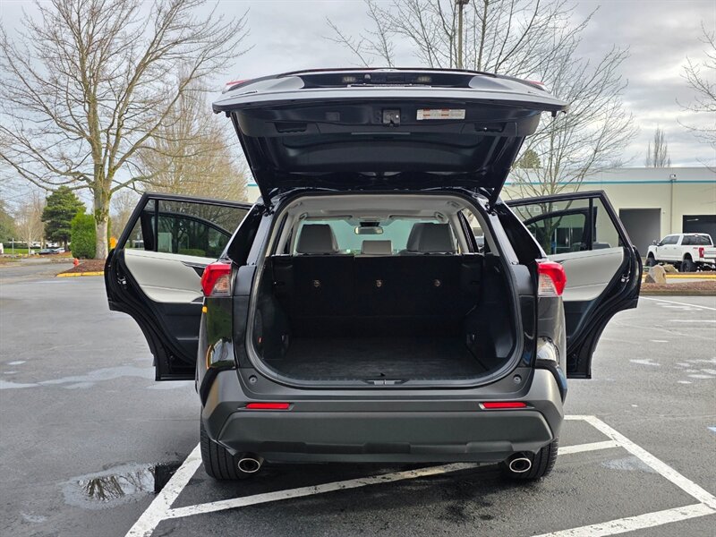 2019 Toyota RAV4 XLE Premium AWD / KMC Wheels / New Tires / 1-OWNER / All Wheel Drive / Lane Assist / Dynamic Cruise / Blind Spot / Rear CAM / Sun Roof / Leather - Photo 22 - Portland, OR 97217