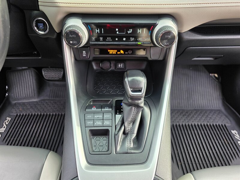 2019 Toyota RAV4 XLE Premium AWD / KMC Wheels / New Tires / 1-OWNER / All Wheel Drive / Lane Assist / Dynamic Cruise / Blind Spot / Rear CAM / Sun Roof / Leather - Photo 35 - Portland, OR 97217