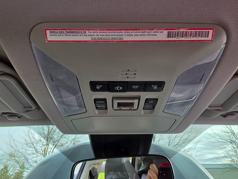 2019 Toyota RAV4 XLE Premium AWD / KMC Wheels / New Tires / 1-OWNER / All Wheel Drive / Lane Assist / Dynamic Cruise / Blind Spot / Rear CAM / Sun Roof / Leather - Photo 38 - Portland, OR 97217