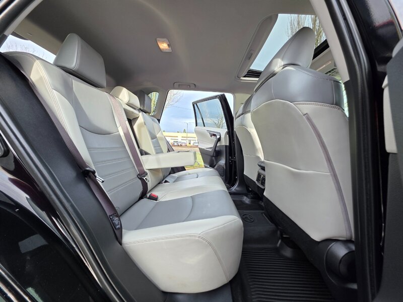 2019 Toyota RAV4 XLE Premium AWD / KMC Wheels / New Tires / 1-OWNER / All Wheel Drive / Lane Assist / Dynamic Cruise / Blind Spot / Rear CAM / Sun Roof / Leather - Photo 16 - Portland, OR 97217