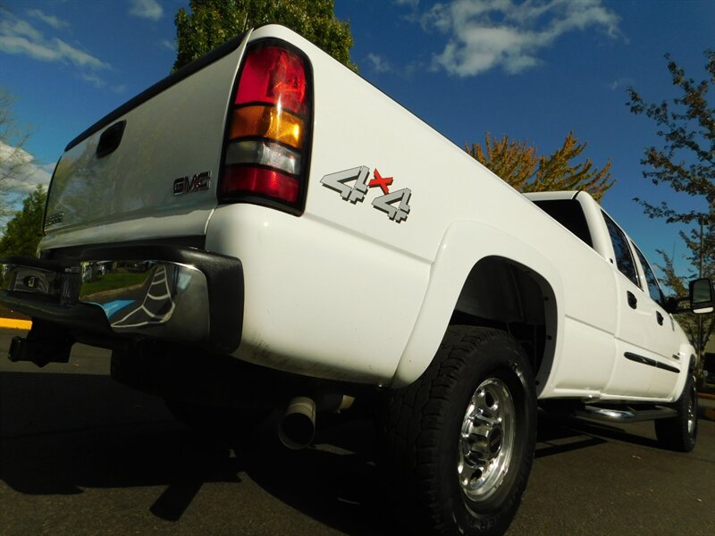 2007 GMC Sierra 2500 SLT Crew Cab 4X4 6.6L Duramax Diesel / LBZ Motor   - Photo 12 - Portland, OR 97217