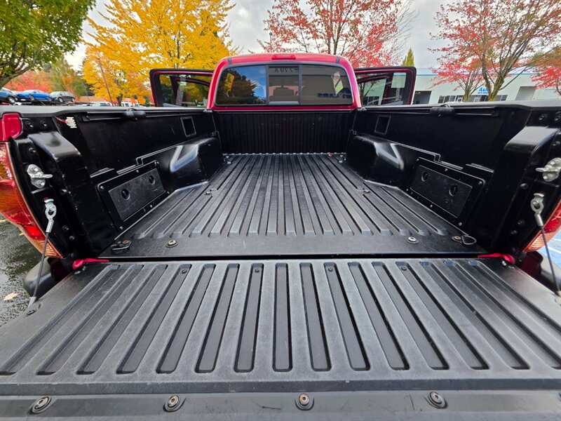 2007 Toyota Tacoma DOUBLE CAB 4X4 V6 / LONG BED / 1-OWNER / NEW LIFT  / NEW TIRES / LOCAL / NO RUST / PRISTINE !! - Photo 22 - Portland, OR 97217