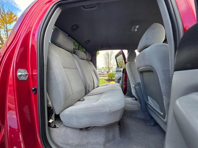 2007 Toyota Tacoma DOUBLE CAB 4X4 V6 / LONG BED / 1-OWNER / NEW LIFT  / NEW TIRES / LOCAL / NO RUST / PRISTINE !! - Photo 16 - Portland, OR 97217