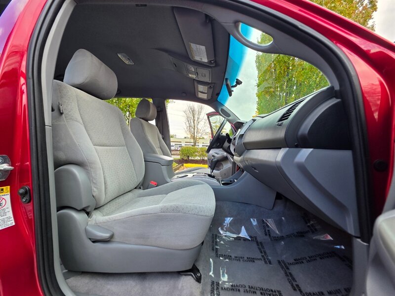 2007 Toyota Tacoma DOUBLE CAB 4X4 V6 / LONG BED / 1-OWNER / NEW LIFT  / NEW TIRES / LOCAL / NO RUST / PRISTINE !! - Photo 14 - Portland, OR 97217