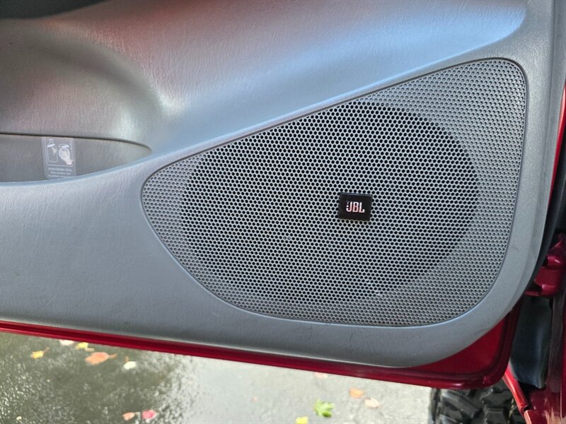 2007 Toyota Tacoma DOUBLE CAB 4X4 V6 / LONG BED / 1-OWNER / NEW LIFT  / NEW TIRES / LOCAL / NO RUST / PRISTINE !! - Photo 42 - Portland, OR 97217