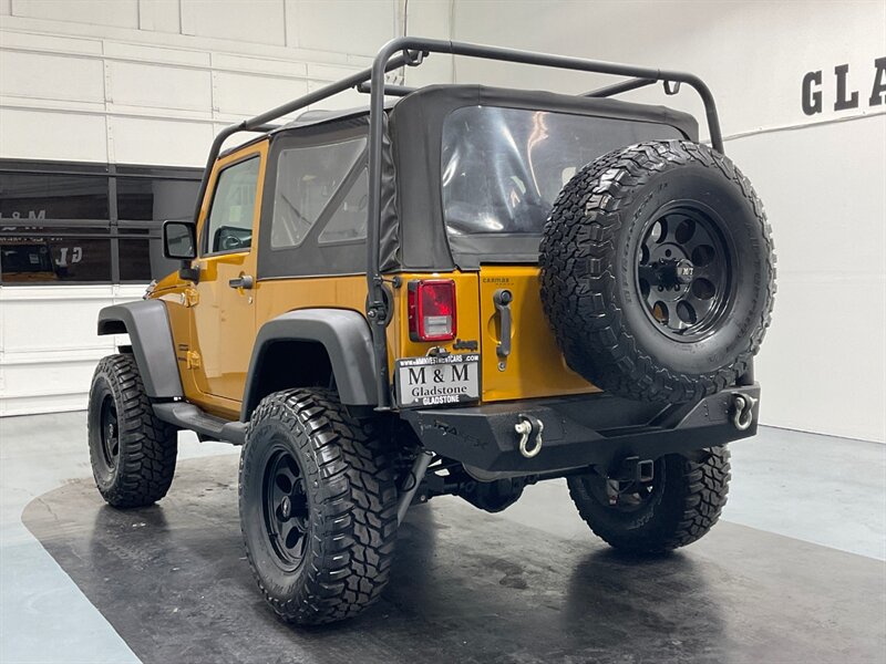 2014 Jeep Wrangler Sport 4X4 / 6-SPEED MANUAL / LIFTED / 77K MILES  / BRAND NEW TIRES - Photo 8 - Gladstone, OR 97027