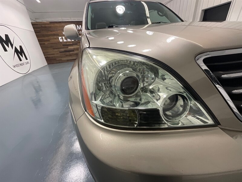 2005 Lexus GX 470 Sport Utility 4X4 / 4.7L V8 / LIFTED /TRD WHEELS / THIRD ROW SEAT / EIBACH PRO LIFT KIT / LUGGAGE RACK / ZERO RUST/ FRESH TIMING BELT +WATER PUMP SERVICE DONE - Photo 27 - Gladstone, OR 97027