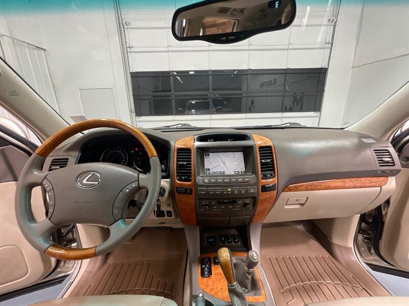 2005 Lexus GX 470 Sport Utility 4X4 / 4.7L V8 / LIFTED /TRD WHEELS / THIRD ROW SEAT / EIBACH PRO LIFT KIT / LUGGAGE RACK / ZERO RUST/ FRESH TIMING BELT +WATER PUMP SERVICE DONE - Photo 38 - Gladstone, OR 97027
