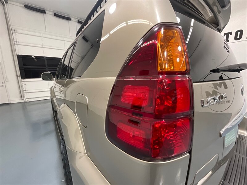 2005 Lexus GX 470 Sport Utility 4X4 / 4.7L V8 / LIFTED /TRD WHEELS / THIRD ROW SEAT / EIBACH PRO LIFT KIT / LUGGAGE RACK / ZERO RUST/ FRESH TIMING BELT +WATER PUMP SERVICE DONE - Photo 29 - Gladstone, OR 97027
