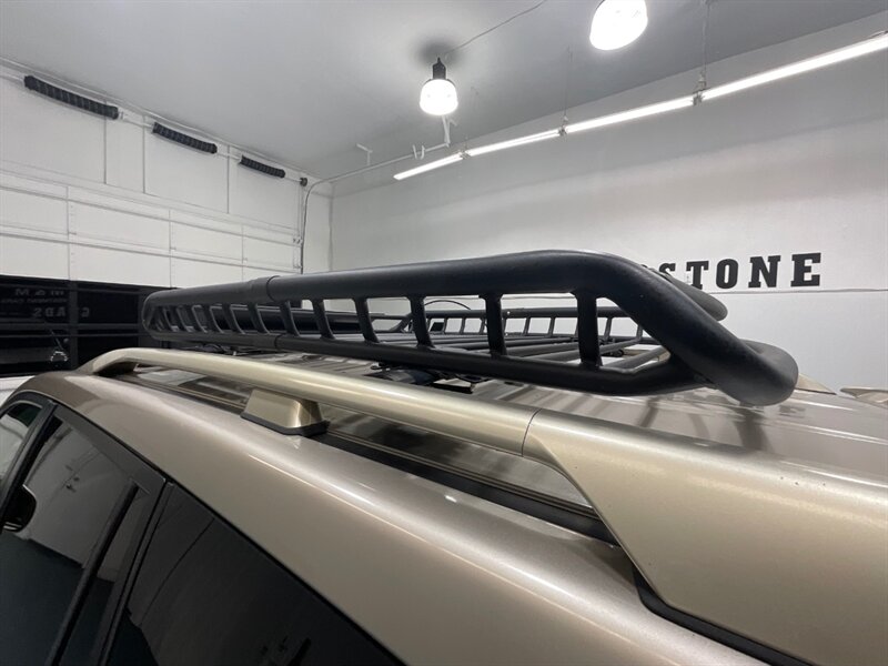 2005 Lexus GX 470 Sport Utility 4X4 / 4.7L V8 / LIFTED /TRD WHEELS / THIRD ROW SEAT / EIBACH PRO LIFT KIT / LUGGAGE RACK / ZERO RUST/ FRESH TIMING BELT +WATER PUMP SERVICE DONE - Photo 9 - Gladstone, OR 97027