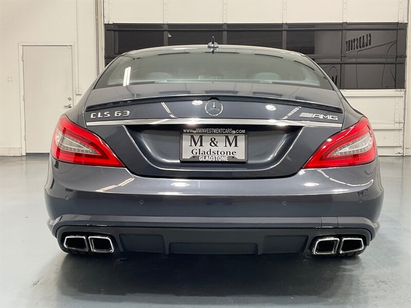 2012 Mercedes-Benz CLS 63 AMG Coupe 4-Dr/V8, Twin Turbo / 1-OWNER  / Leather w. Heated & Cooled & Massage seats / Sunroof / Navigation - Photo 6 - Gladstone, OR 97027