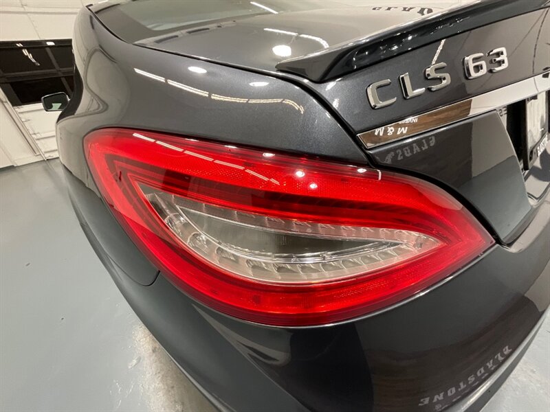 2012 Mercedes-Benz CLS 63 AMG Coupe 4-Dr/V8, Twin Turbo / 1-OWNER  / Leather w. Heated & Cooled & Massage seats / Sunroof / Navigation - Photo 26 - Gladstone, OR 97027