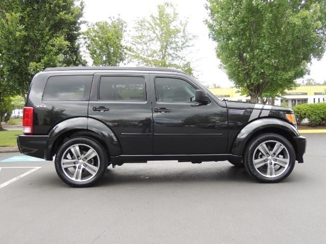 2011 Dodge Nitro DETONATOR / 4X4 / LEATHER / Navigation / Moon Roof   - Photo 4 - Portland, OR 97217