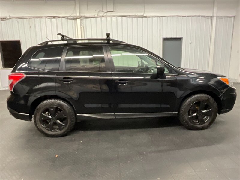 2014 Subaru Forester 2.5i Premium Sport Utility / Panoramic Sunroof  Backup Camera / Roof Rack / Towing package / Excel Cond - Photo 4 - Gladstone, OR 97027