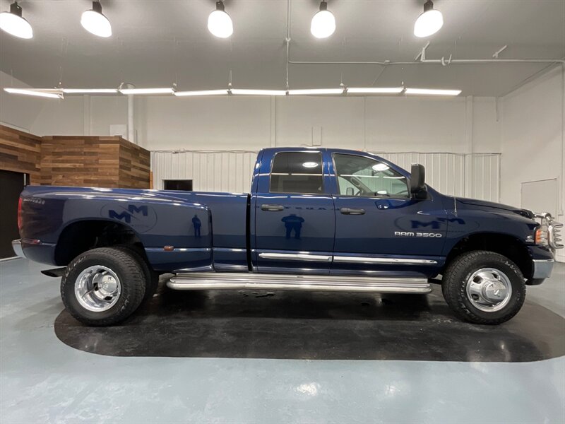 2004 Dodge Ram 3500 Laramie DUALLY 4X4 / 5.9L DIESEL / 6-SPEED MANUAL  / ZERO RUST - Photo 4 - Gladstone, OR 97027