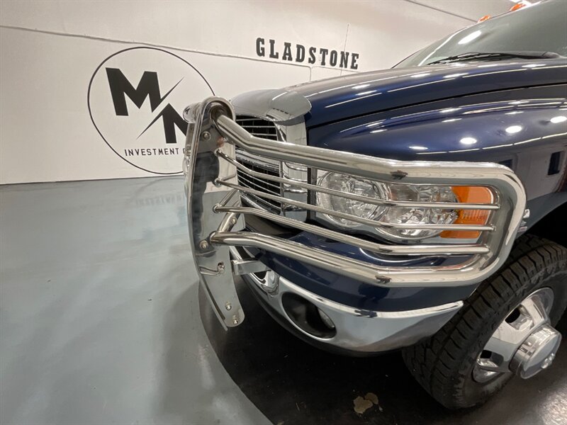 2004 Dodge Ram 3500 Laramie DUALLY 4X4 / 5.9L DIESEL / 6-SPEED MANUAL  / ZERO RUST - Photo 54 - Gladstone, OR 97027