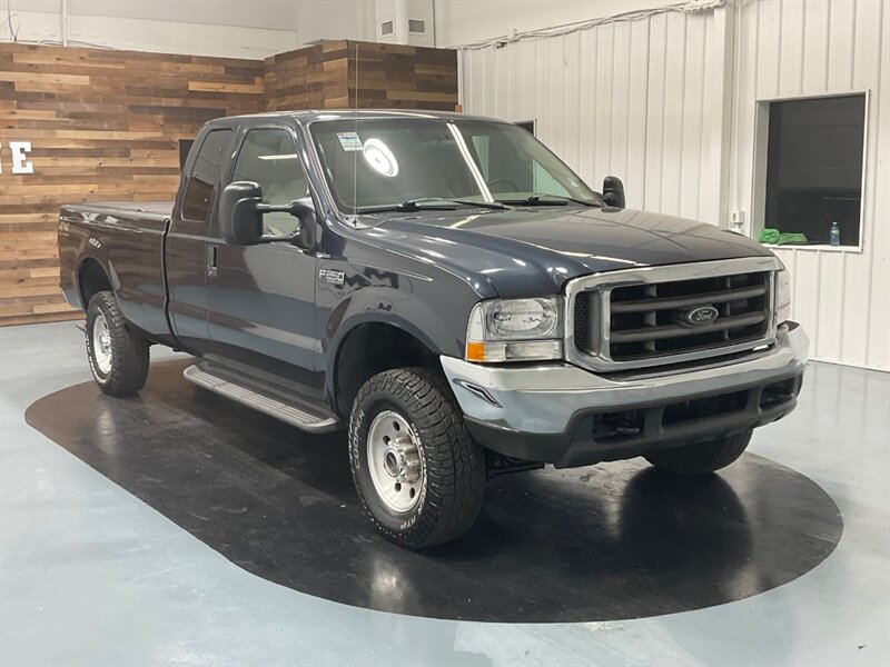 2000 Ford F-250 XLT  4X4 / 7.3L DIESEL / 6-SPEED MANUAL  / ZERO RUST - Photo 2 - Gladstone, OR 97027