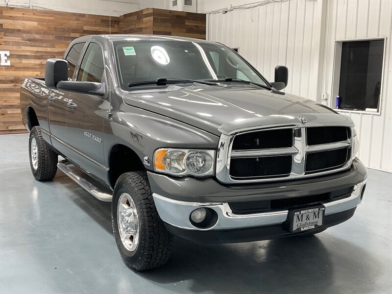 2004 Dodge Ram 2500 4X4 5.9L DIESEL/ 33,000 MILES / NEW TIRES  / LOCAL TRUCK / ZERO RUST / SHORT BED / NO MODS - Photo 2 - Gladstone, OR 97027