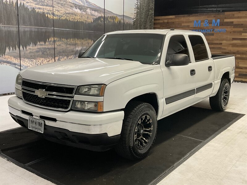 2006 Chevrolet Silverado 1500 LT Crew Cab 4X4 / 5.3L V8 / LOCAL TRUCK /RUST FREE  / FUEL WHEELS / Great Service History - Photo 25 - Gladstone, OR 97027