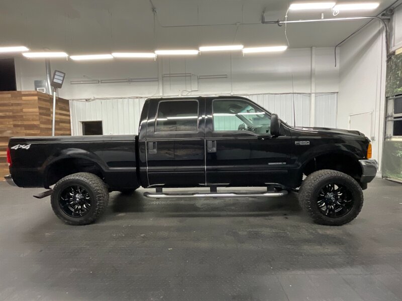 2001 Ford F-250 Super Duty XLT 4X4 /   - Photo 4 - Gladstone, OR 97027