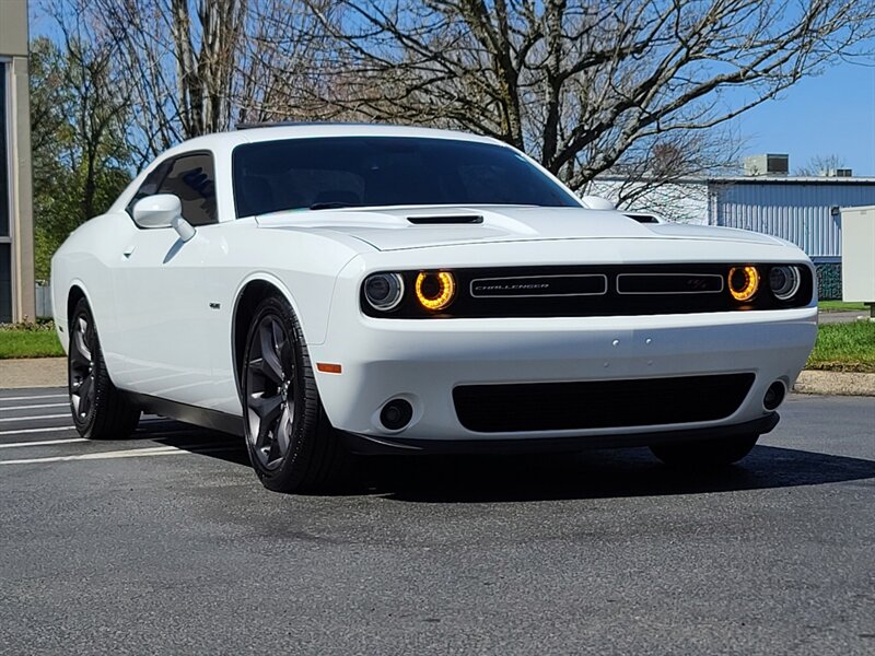 2018 Dodge Challenger R/T PLUS / V8 HEMI 5.7L / LAUNCH CONTROL / 18K MLS  / Nappa-Alcantara SEATS / LIKE NEW / 375HP / 18,000 MILES - Photo 2 - Portland, OR 97217