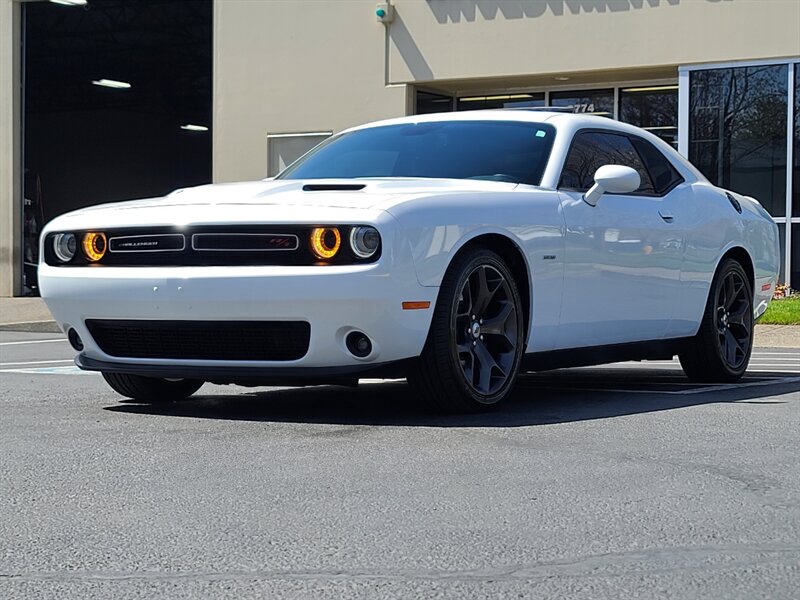 2018 Dodge Challenger R/T PLUS / V8 HEMI 5.7L / LAUNCH CONTROL / 18K MLS  / Nappa-Alcantara SEATS / LIKE NEW / 375HP / 18,000 MILES - Photo 1 - Portland, OR 97217