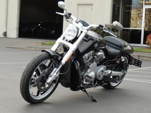 2009 HARLEY DAVIDSON VRSCF Muscle   - Photo 1 - Portland, OR 97217