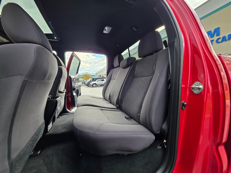 2016 Toyota Tacoma 4X4 TRD OFF ROAD CRAWL CONTROL DIFF LOCK / LIFTED / SUNROOF / FUEL WHEELS / NEW TIRES / 1-OWNER - Photo 15 - Portland, OR 97217